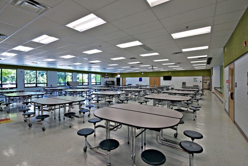 White-Oaks-ES-Int-9124-061419-Lkg-at-cafeteria-Resized