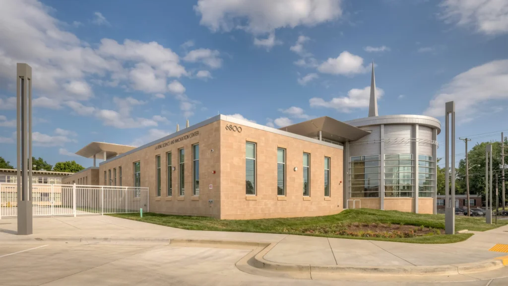 015-Kittner-20230519-SK2_2537_38_39_40_41Enhancer01